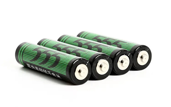 什么是堿性鋅錳電池，堿性電池有哪些優(yōu)缺點1_副本.jpg