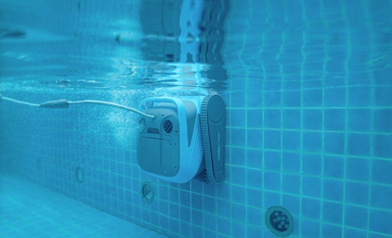 泳池清洗機(jī)器人 泳池清洗機(jī)器人